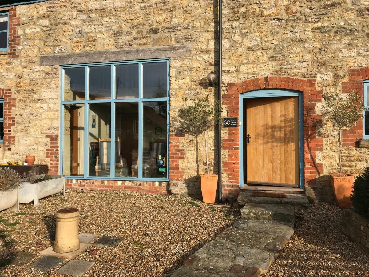 يوفيل Home Barn Bed And Breakfast المظهر الخارجي الصورة