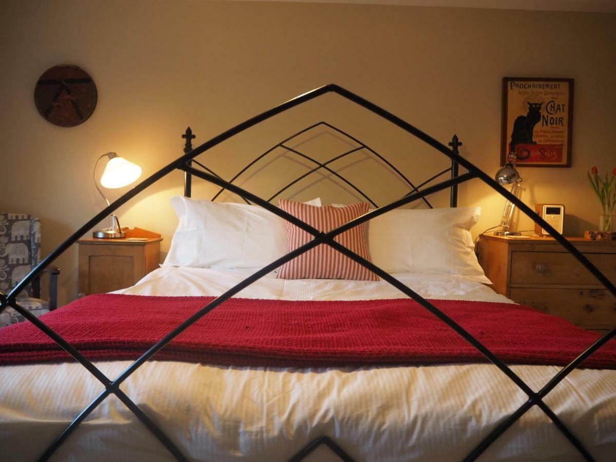 يوفيل Home Barn Bed And Breakfast المظهر الخارجي الصورة